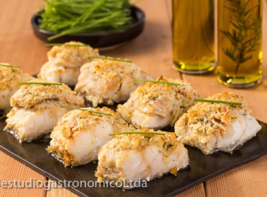 Bacalhau em crosta de amendoas e ervas