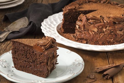 Torta Puro Chocolate Dois Frades