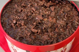 Brownie Crunch finalizado em um pote - Nestlé Professional