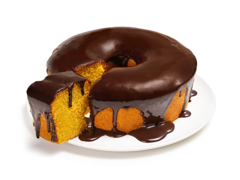 Bolo de cenoura com chocolate
